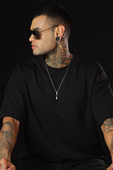 Twisted Piller Pendant And Chain