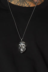 Heist Pendant With Chain